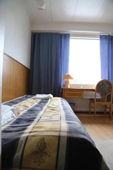 Фото номера Одноместный номер Отель Hotelli Iisalmen Seurahuone г. Ийсалми 5