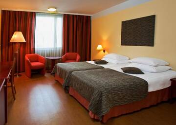 Фото номера Двухместный номер с 2 отдельными кроватями Отель Original Sokos Hotel Koljonvirta г. Ийсалми 7